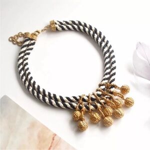Stella & Dot Kalani Statement Necklace